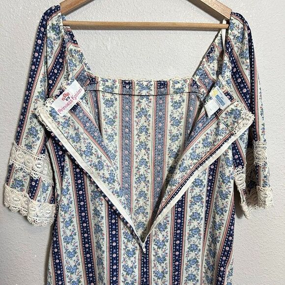 Princess Kaiulani Hawaiian Maxi Floral Dress L 16 Short Sleeves Lace Hem Boho - Picture 6 of 9